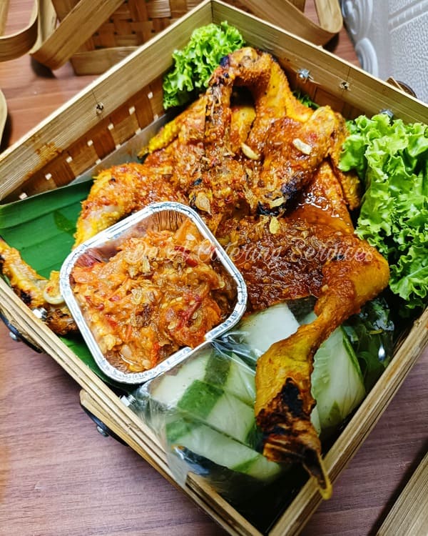 Hampers Nasi Komplit (5)