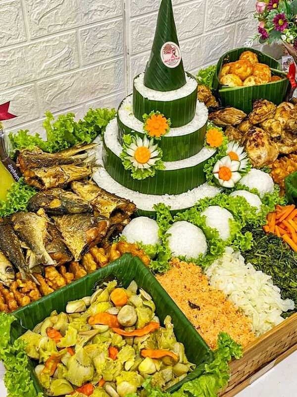 Tumpeng (4)